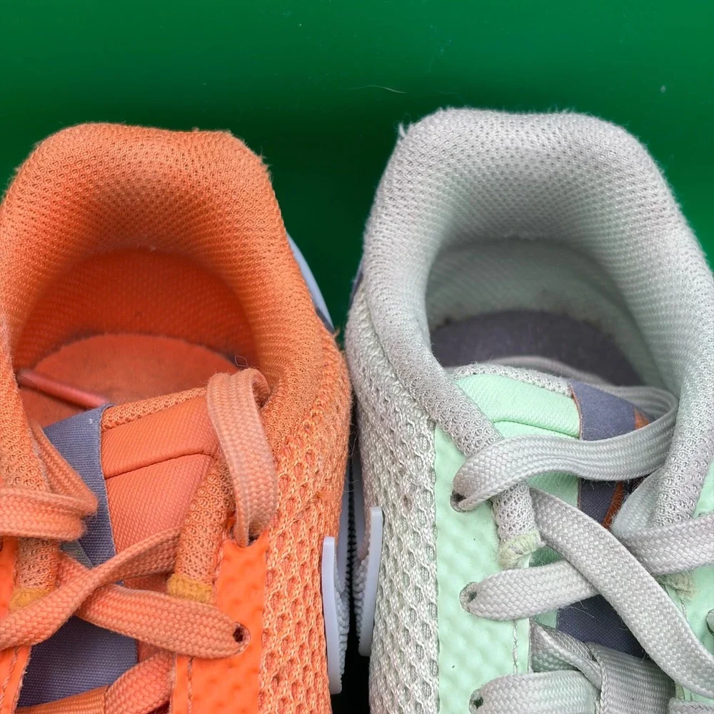 Nike ja mismatched